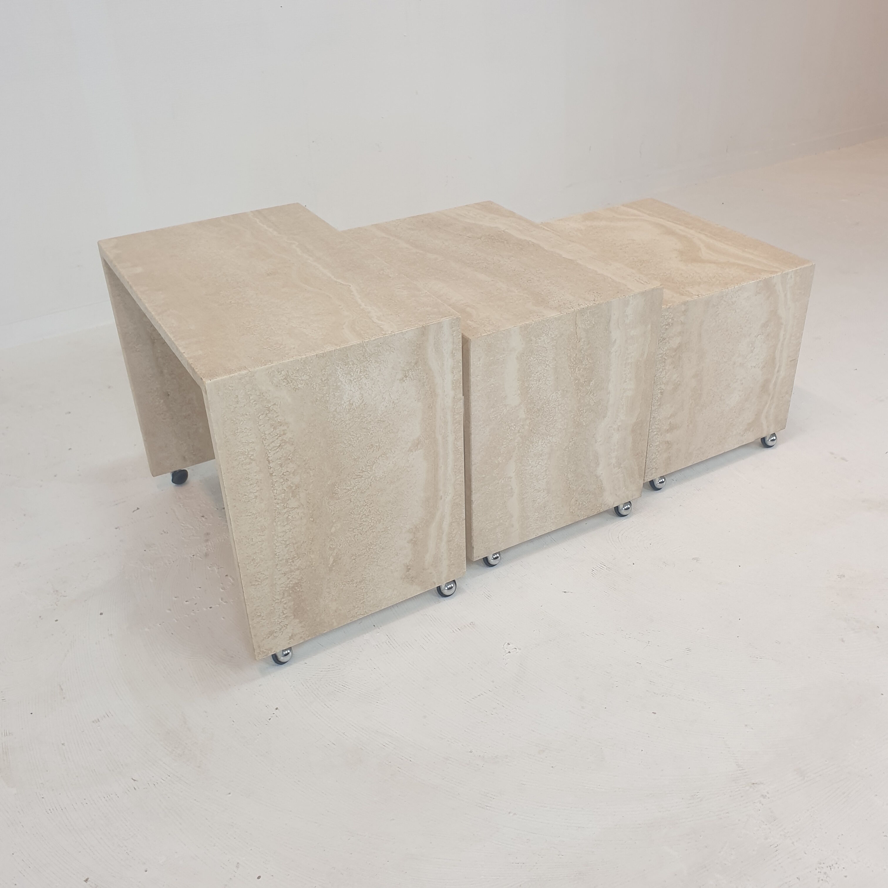 Set of 3 Italian Travertine Nesting Tables, 1980s