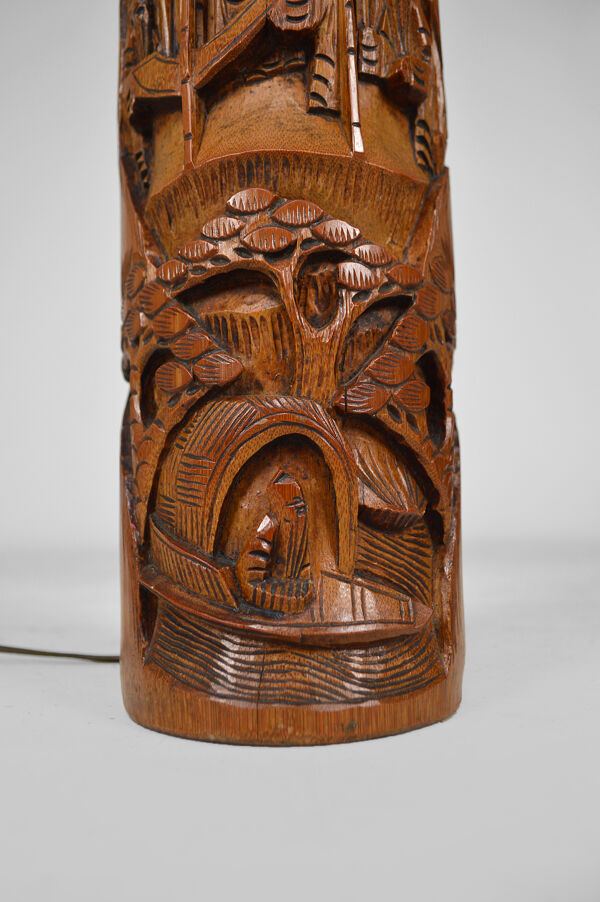 Lampe de salon asiatique en bois sculpté, mid-century