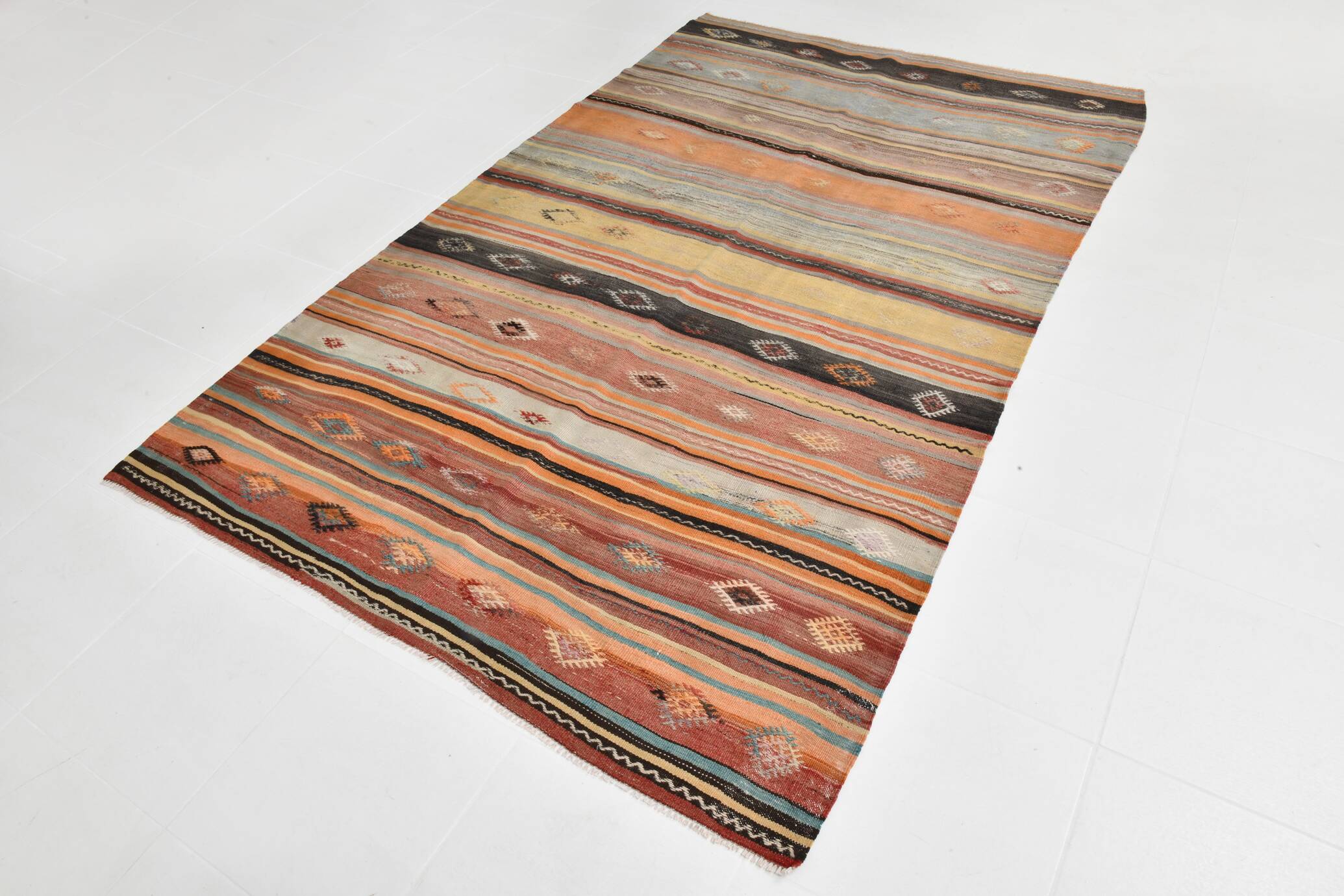 Turkish Anatolian Carpet, Vintage Pattern Rug, 163x259 Cm