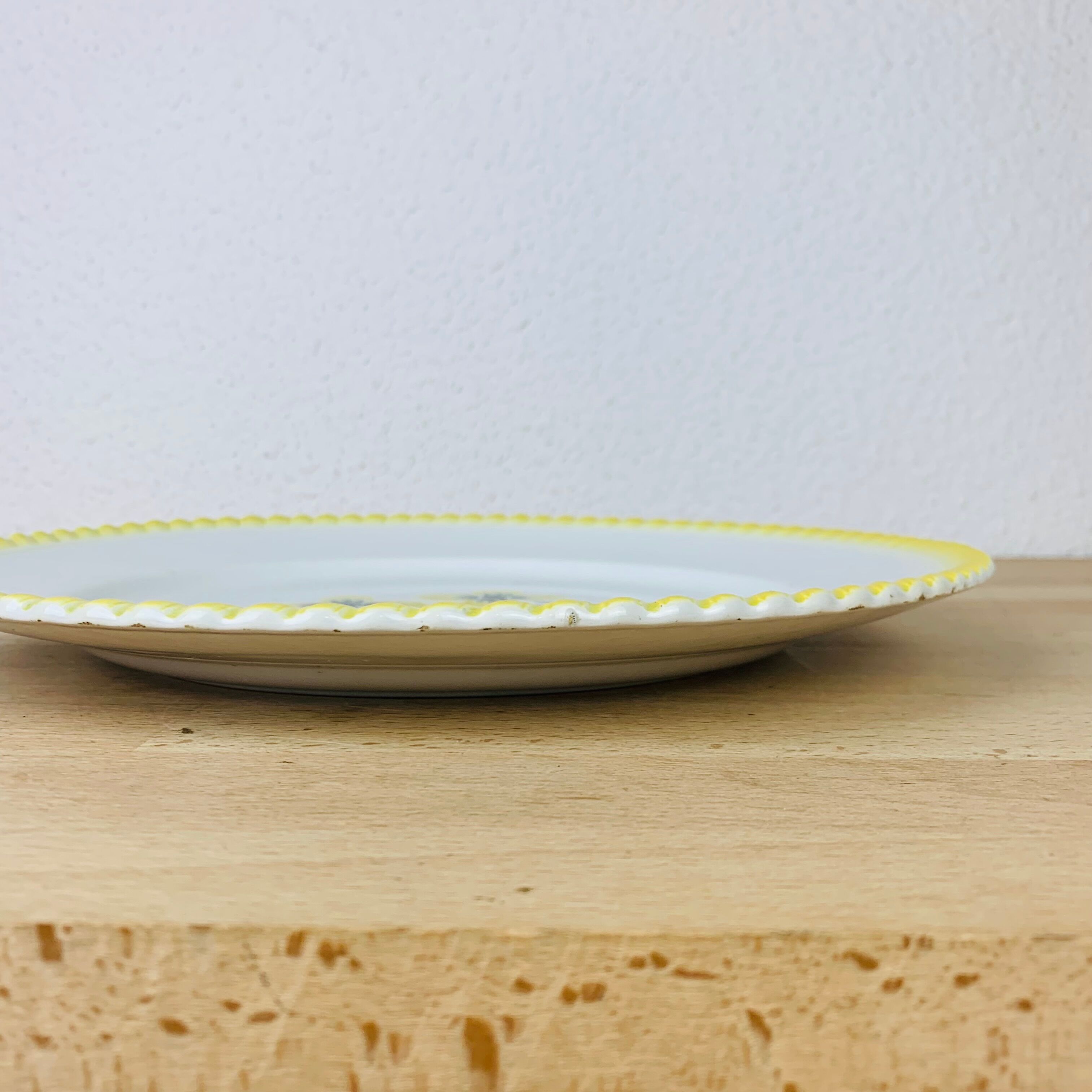 Vintage dishes and tureen in ceramic