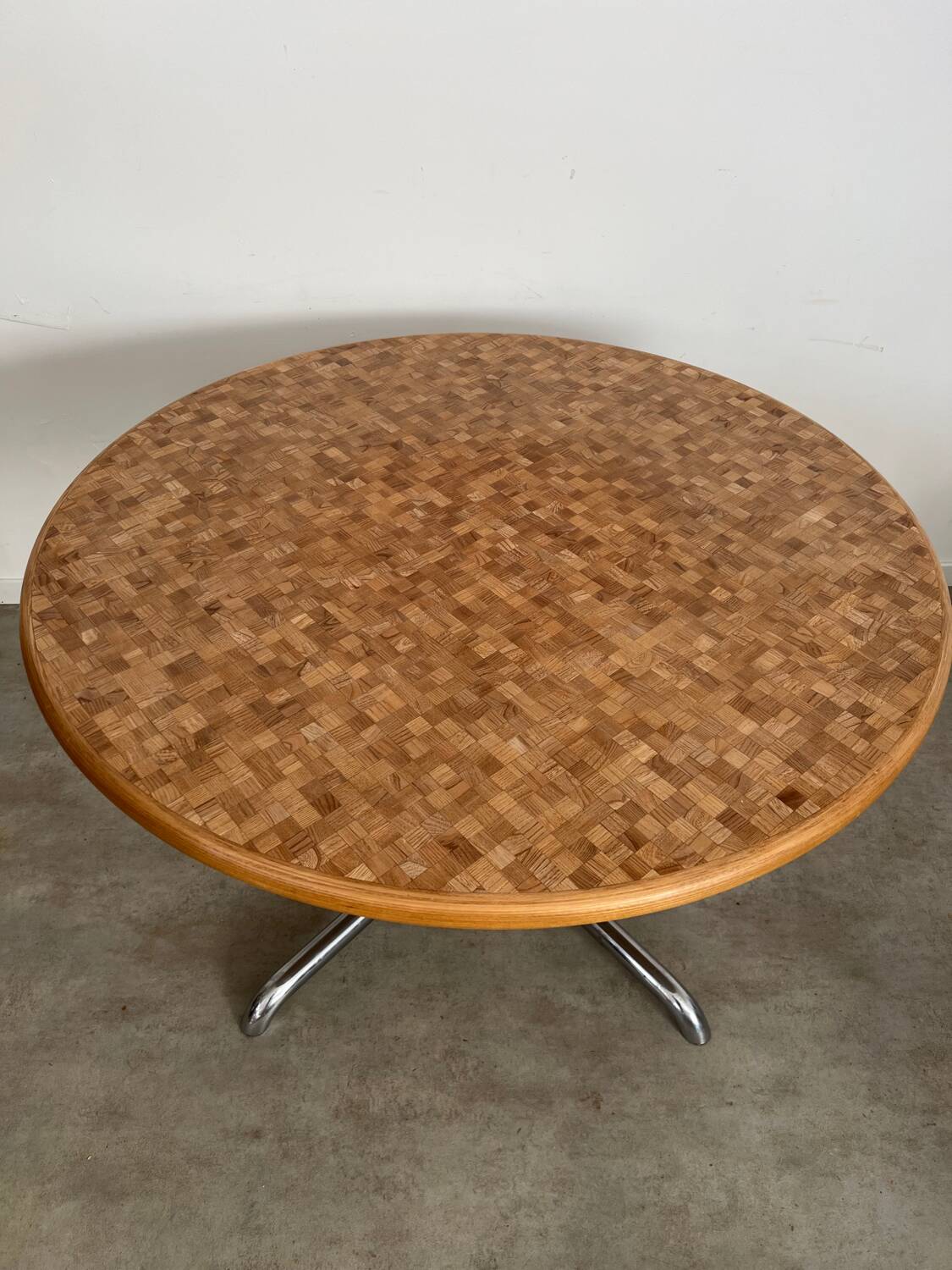 Table en bois marqueté et bois, design Dieter Waeckerlin Idealheim, années 70