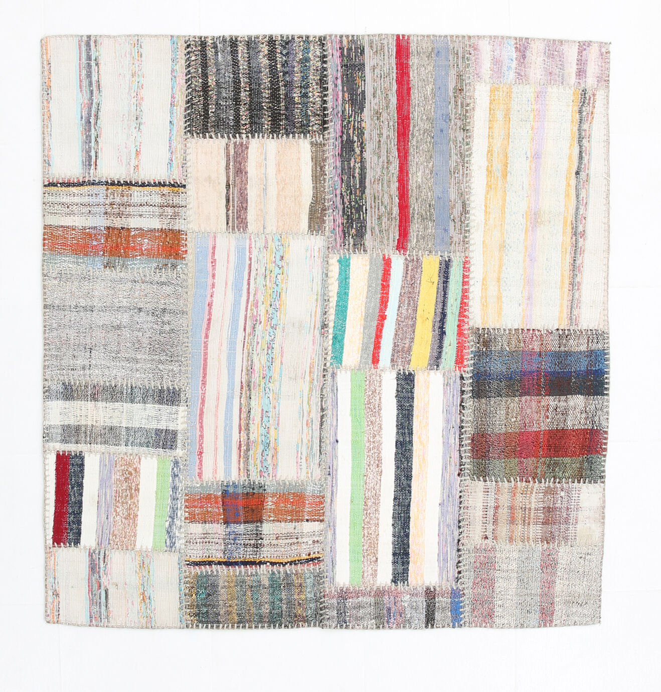 Tapis ethnique, 147x154cm