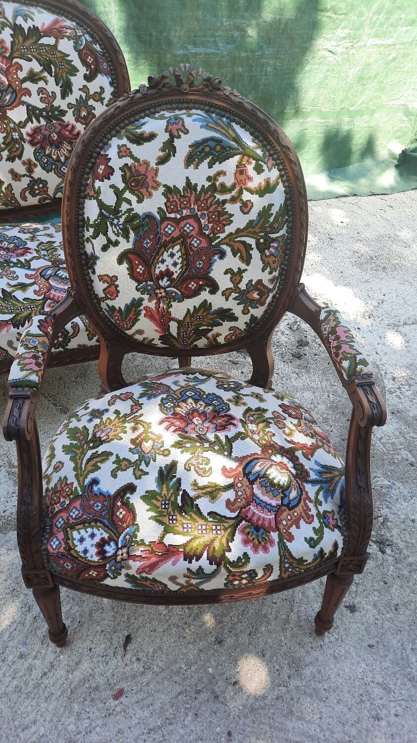 Louis XV style living room