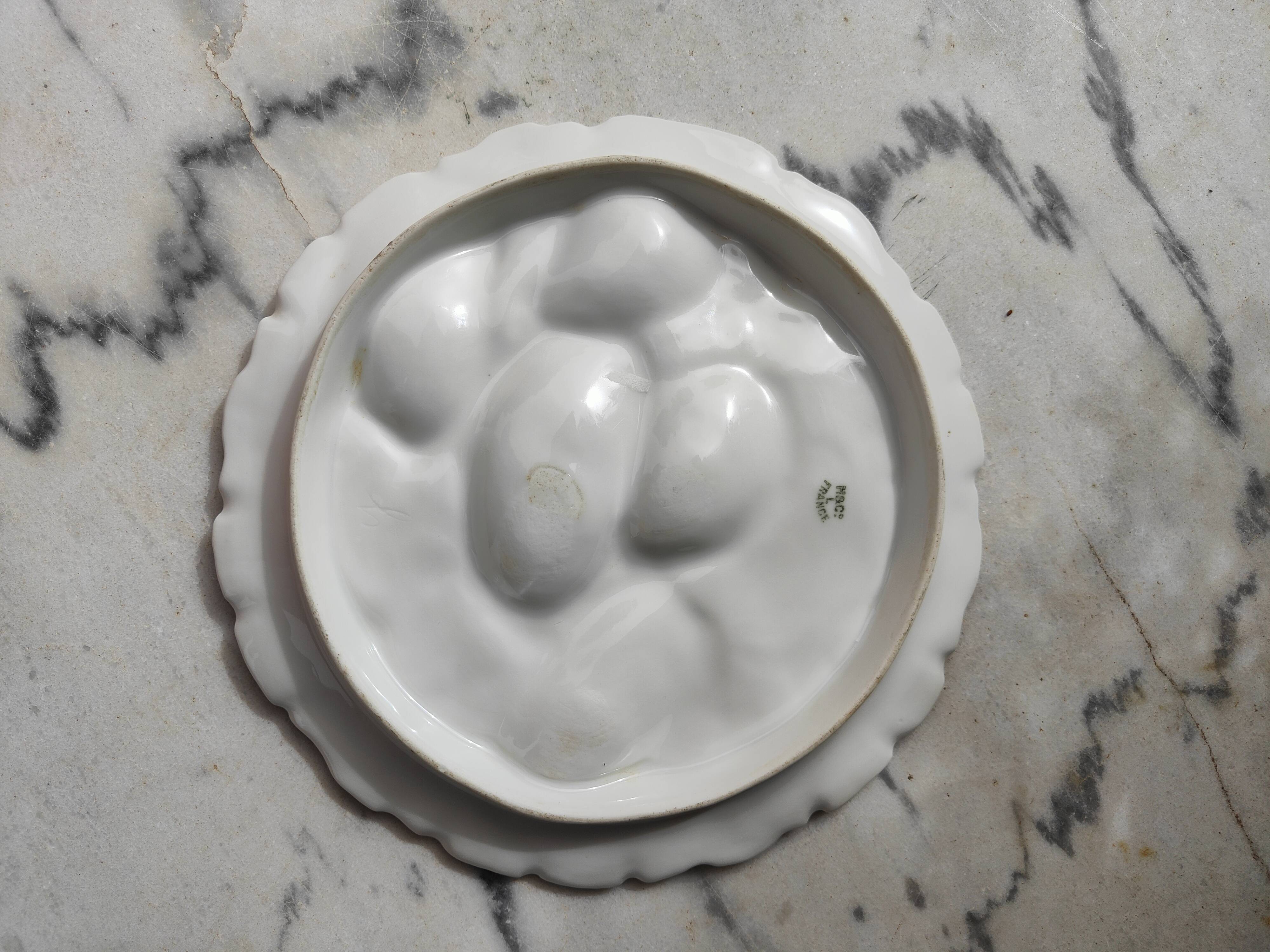 Oyster plate 19th century porcelain Haviland & Co Limoges France