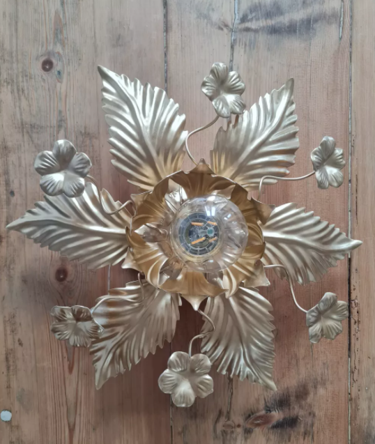 Golden brass flower wall lamp
