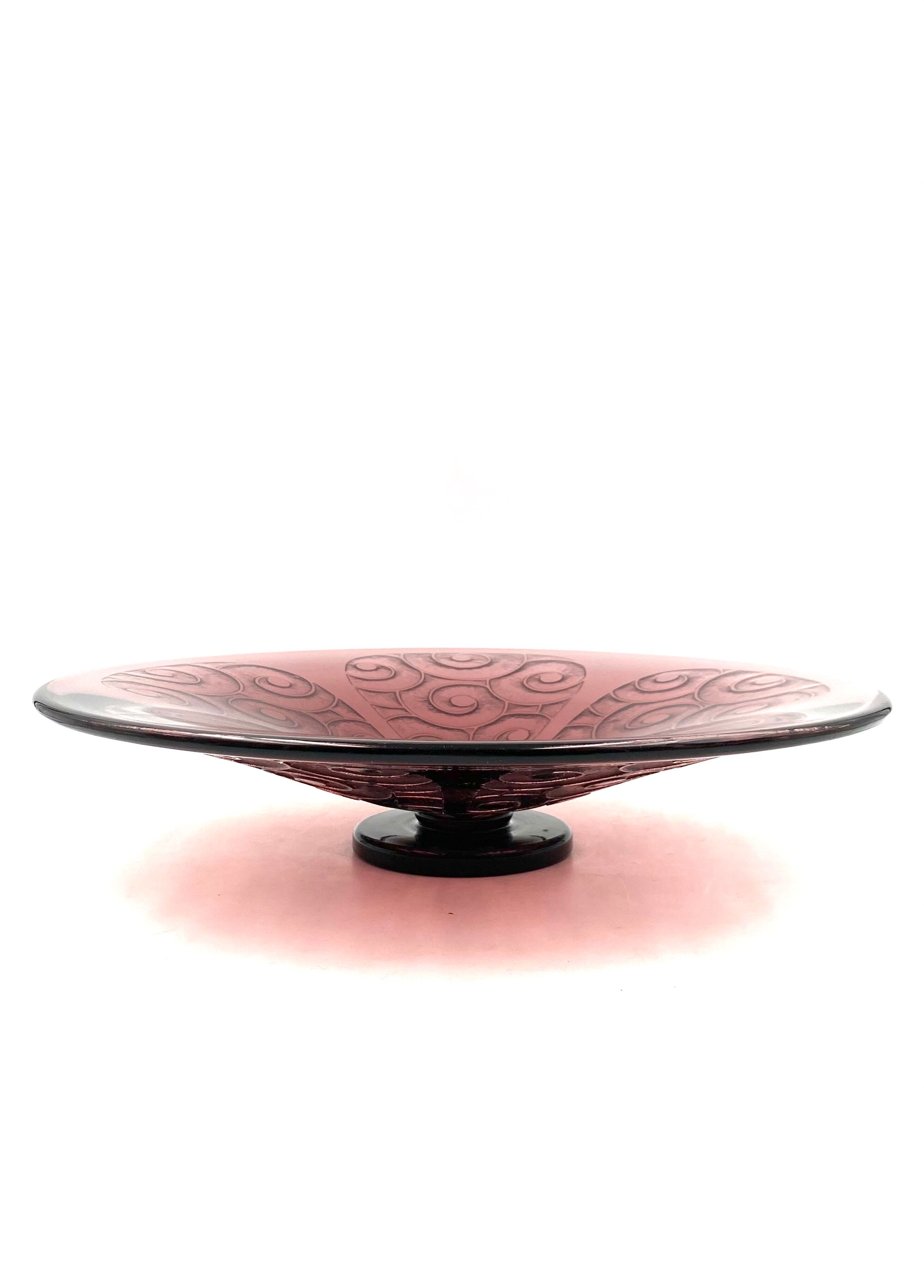 Art deco violet glass centerpiece, Le Verre Francais, Charles Schneider, France, 1930s