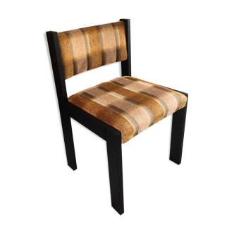 Chaise des années 1970 tissu velours écossais