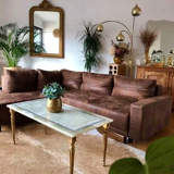 Coffee table in onyx and brass