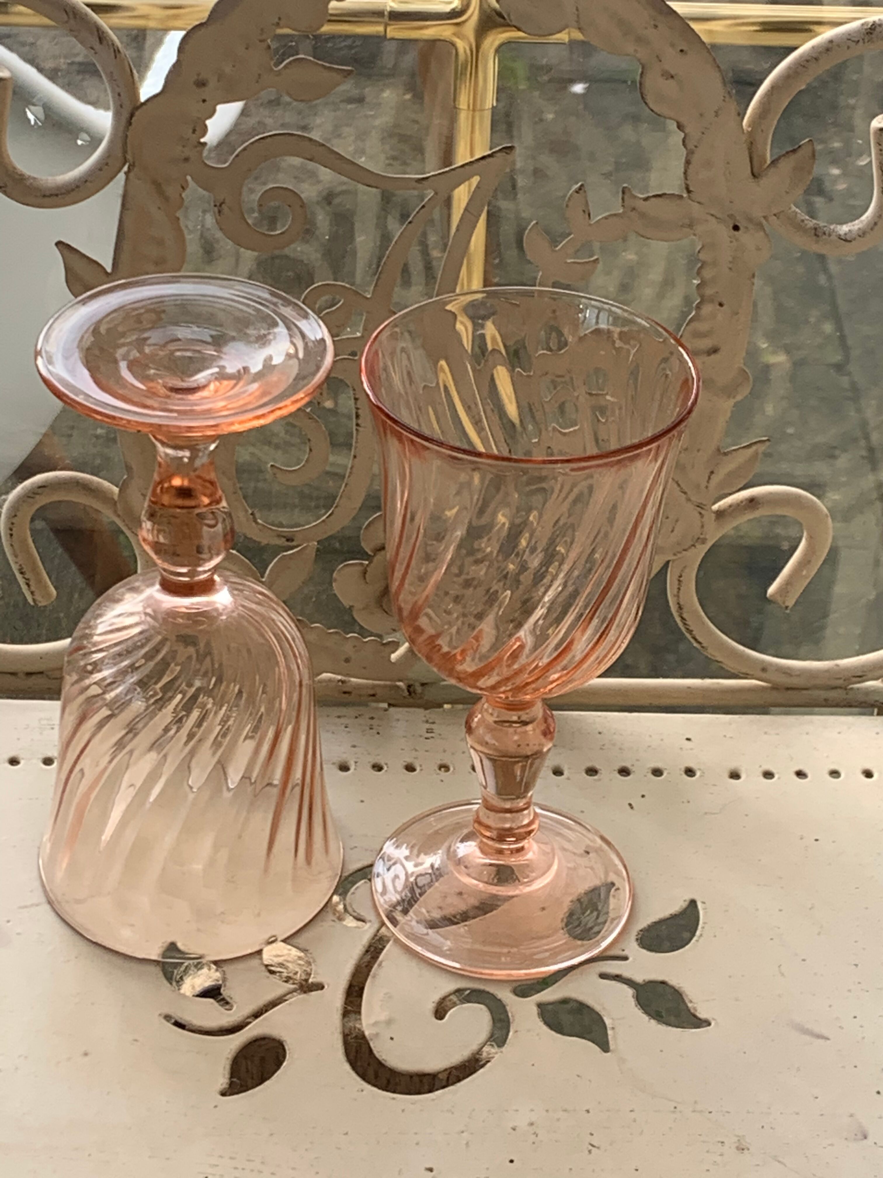 10 vintage rosaline pink glass wine glasses
