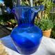 Joli petit Vase , en verre bullé