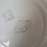 Lot n°2 of 5 Opaceline dessert plates from Salins