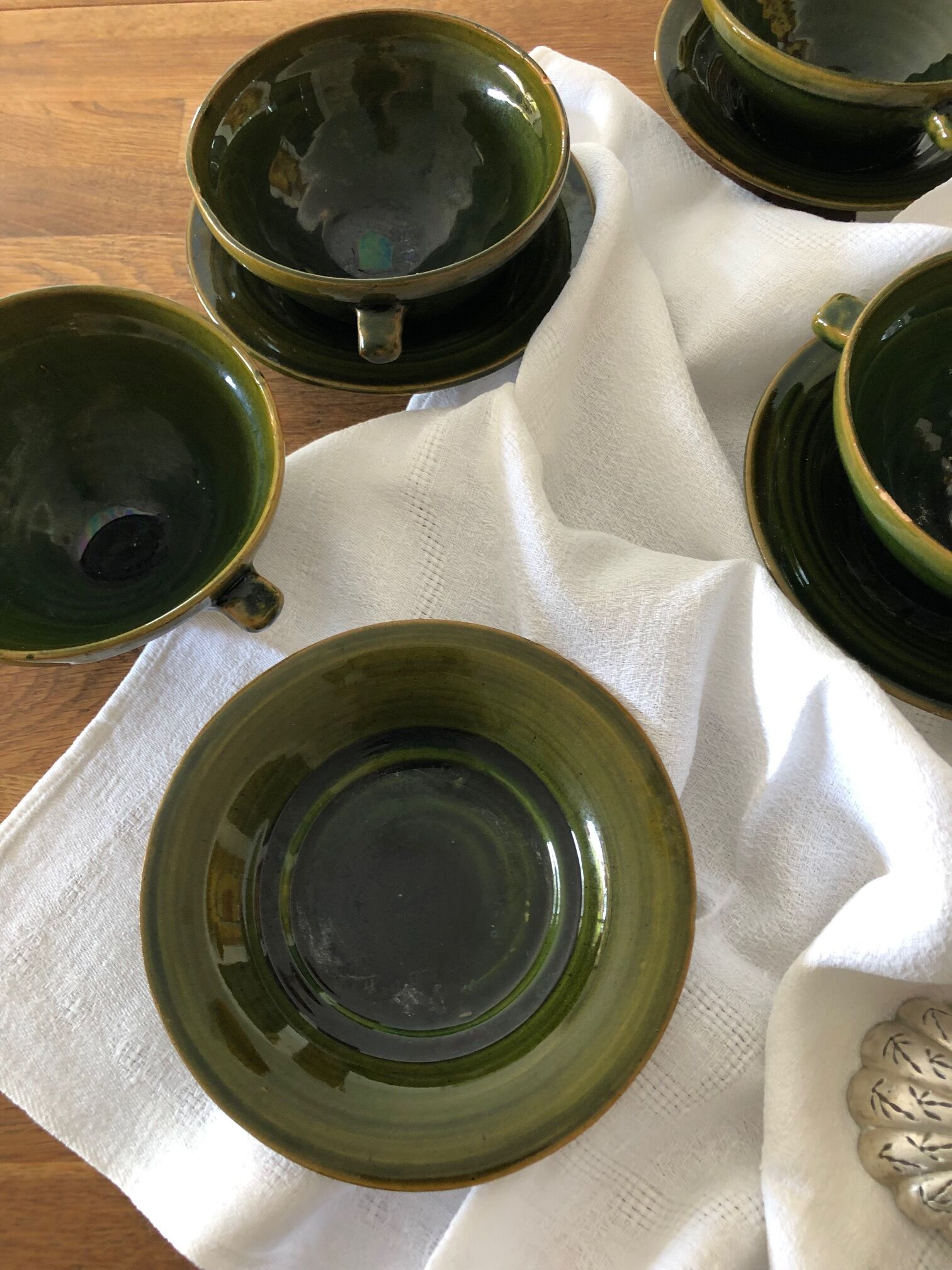 4 signed cup, cup and saucer sets