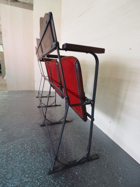 Luterma theatre seat