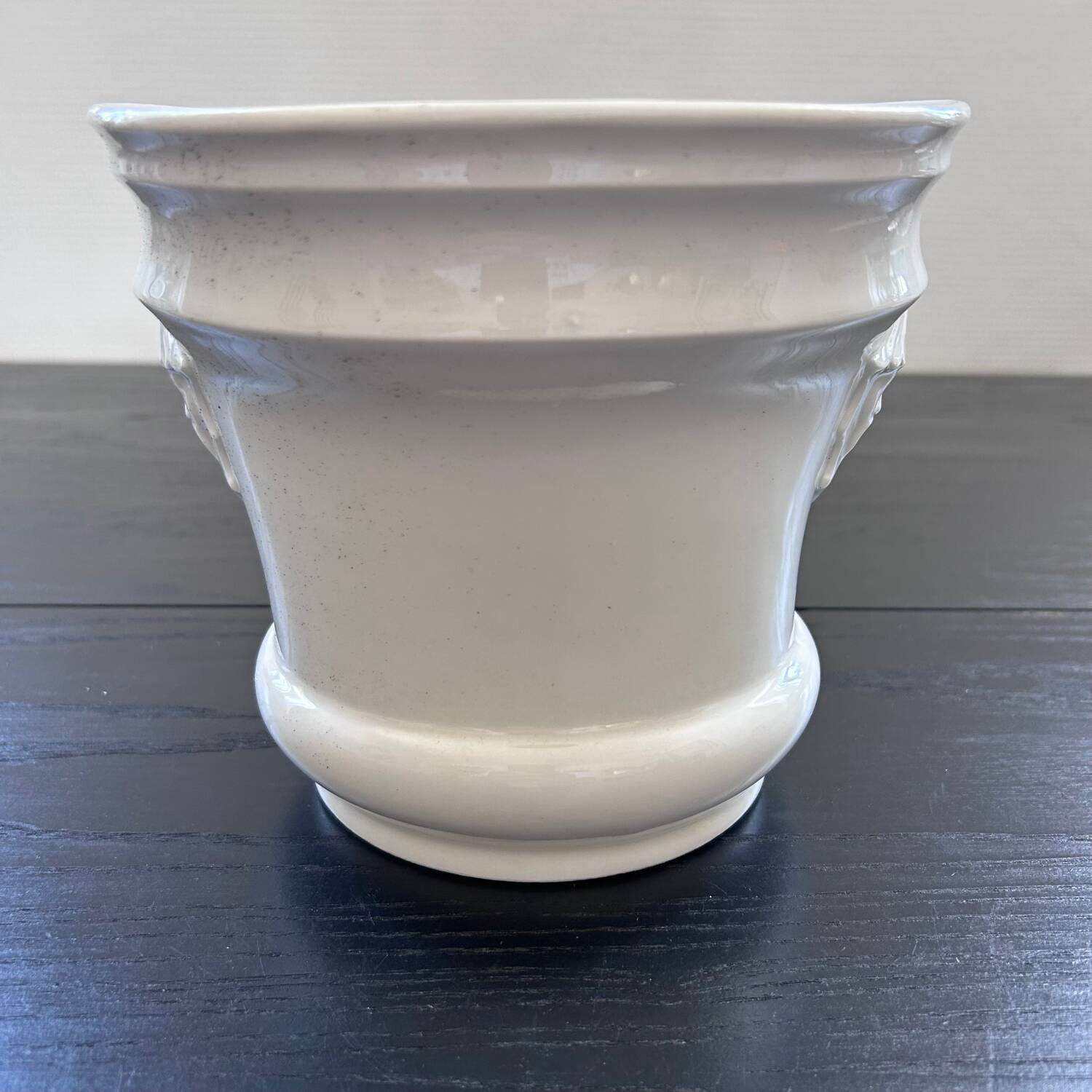 Antique Chinese decor flowerpot