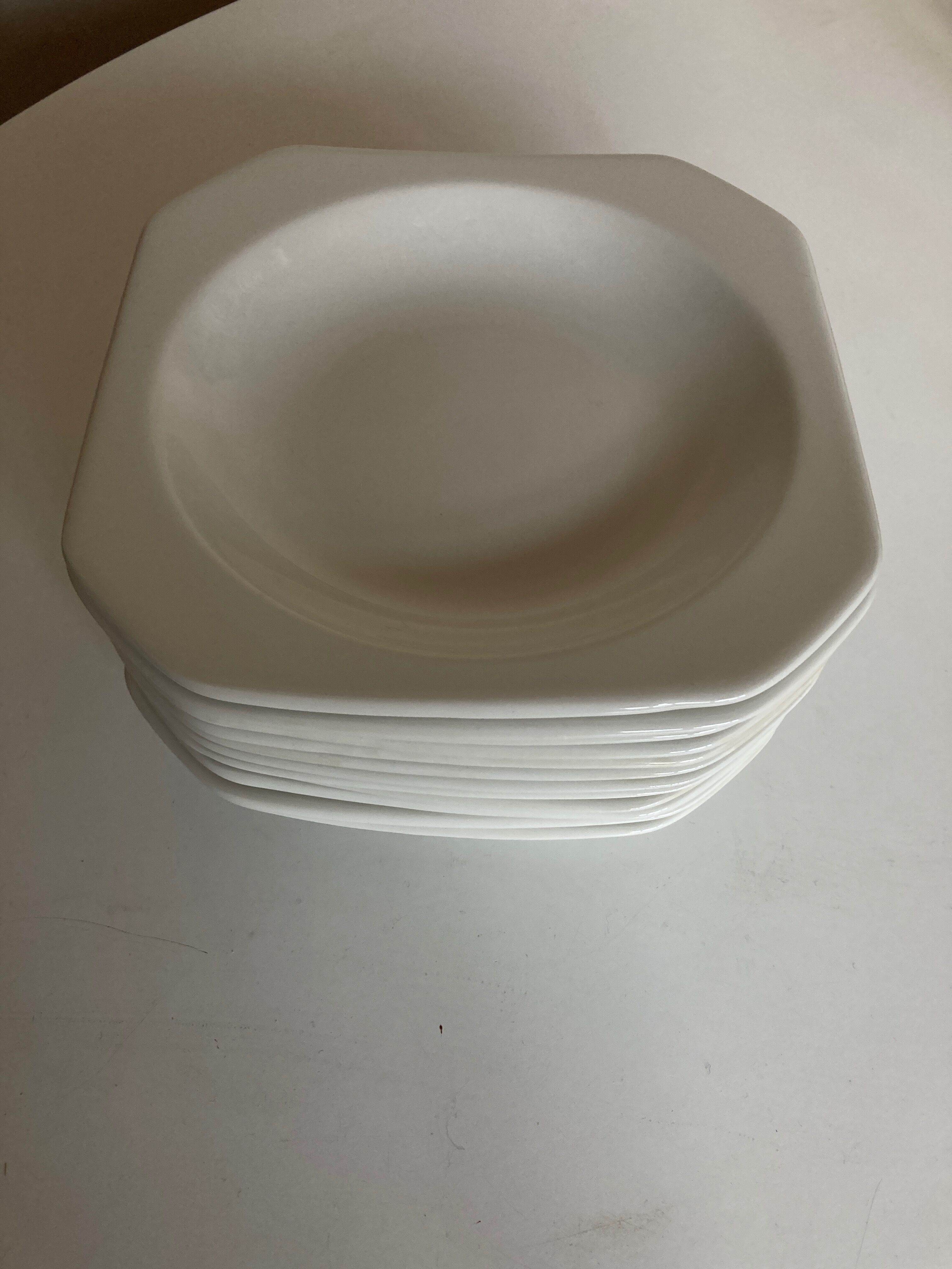 Set of 6 Scandinavian octagonal deep plates from the 1970s.