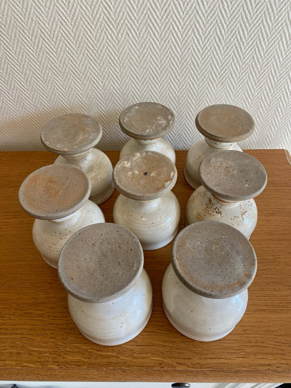 Beige glazed stoneware bowls