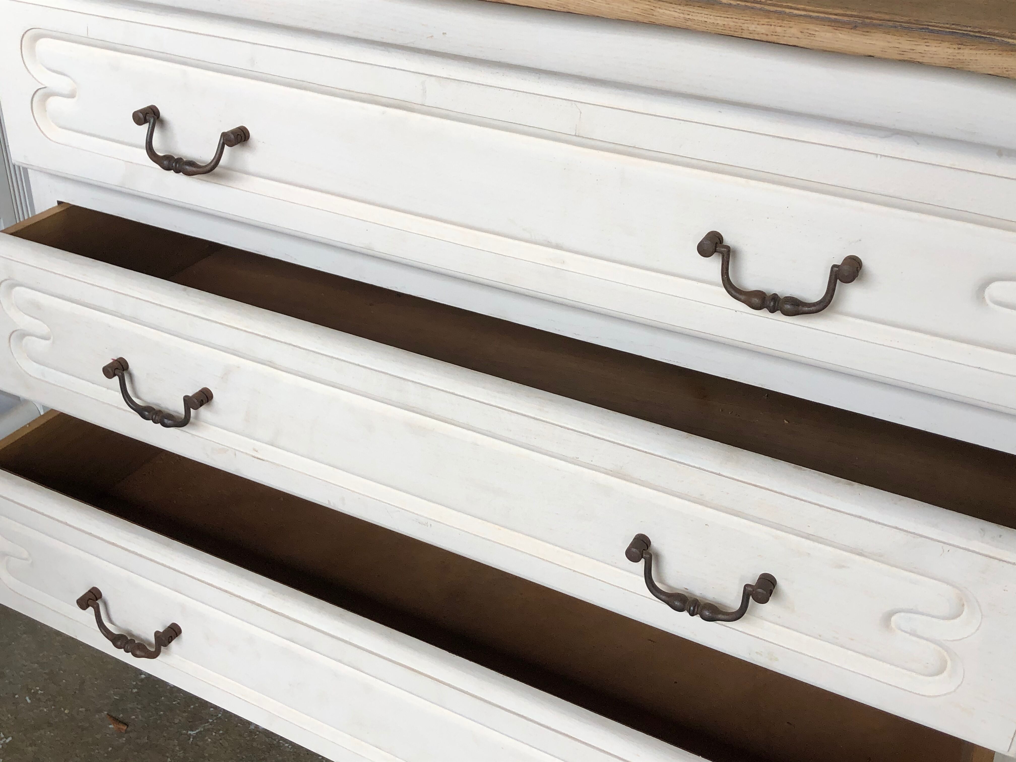 Louis XV style chest of drawers