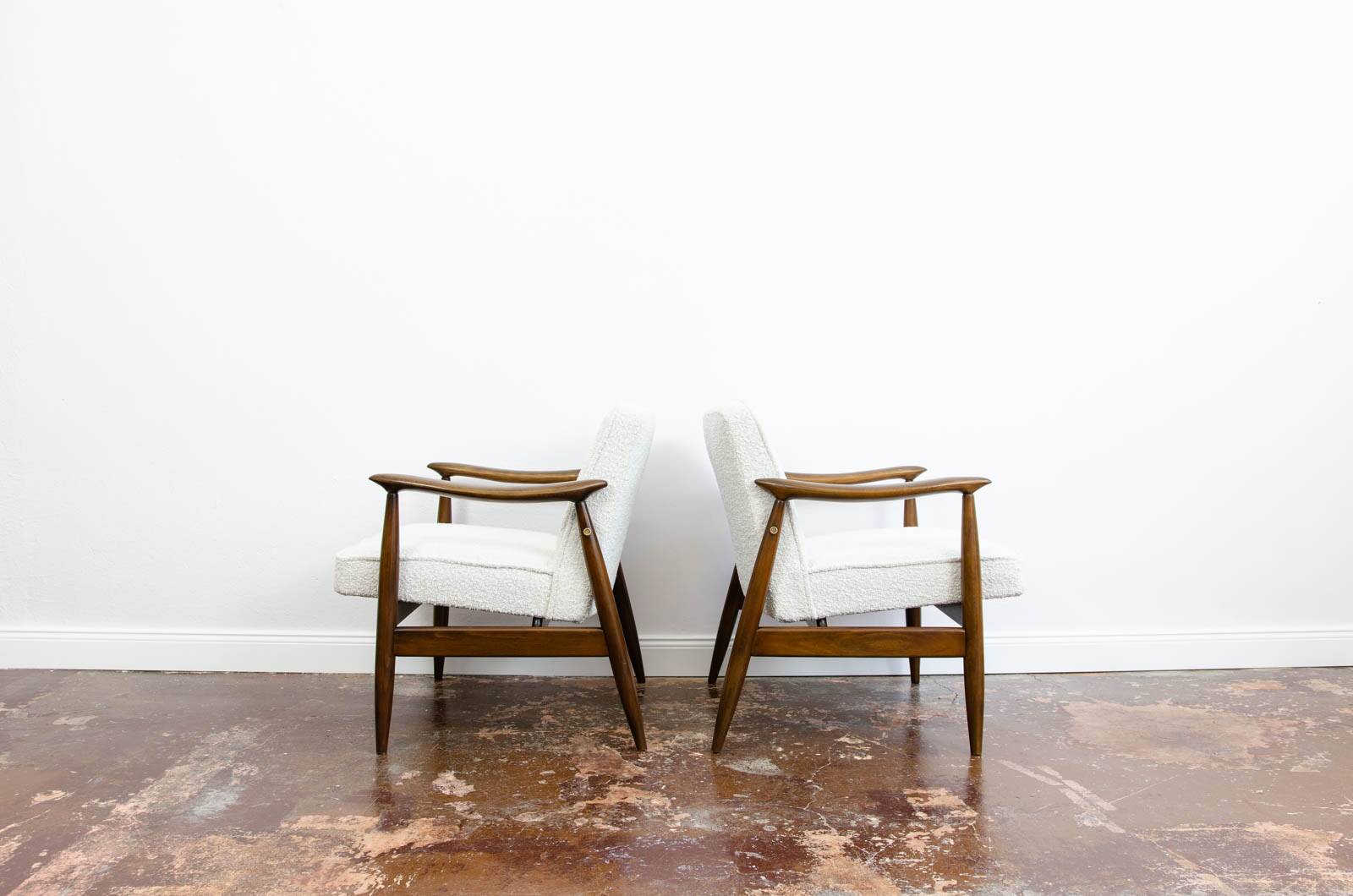 Mid-century armchairs GFM-87 by J. Kędziorek, GFM, Poland, 1960s, set of 2