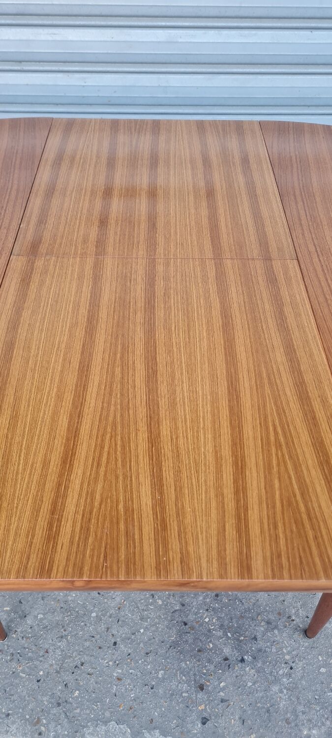 Scandinavian Round Table 1960