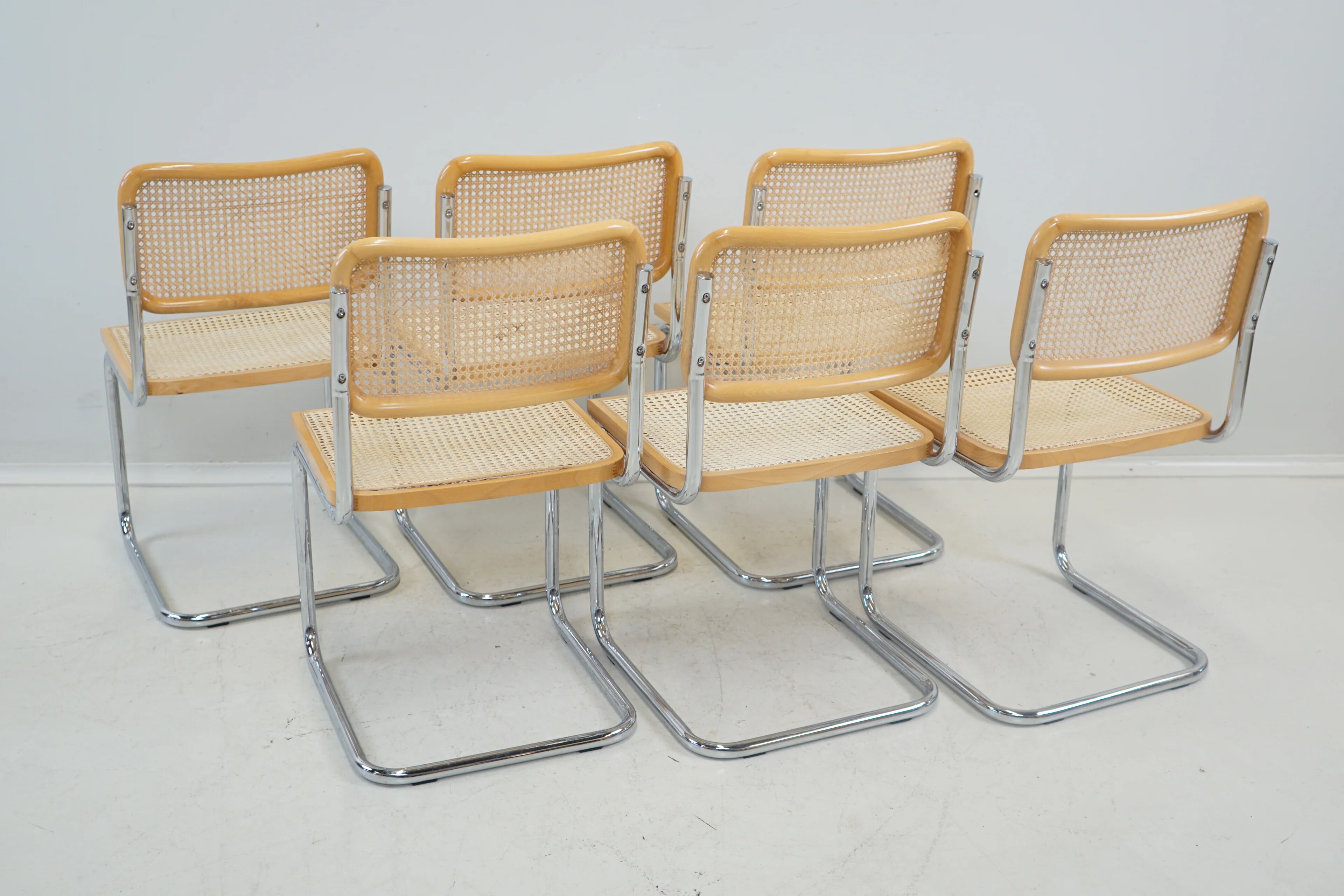 Lot de 6 chaises Cesca B32 d'après Marcel Breuer, Italie