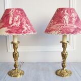 Paire de lampes anciennes en bronze avec abat-jours fait main en toile de Jouy vintage
