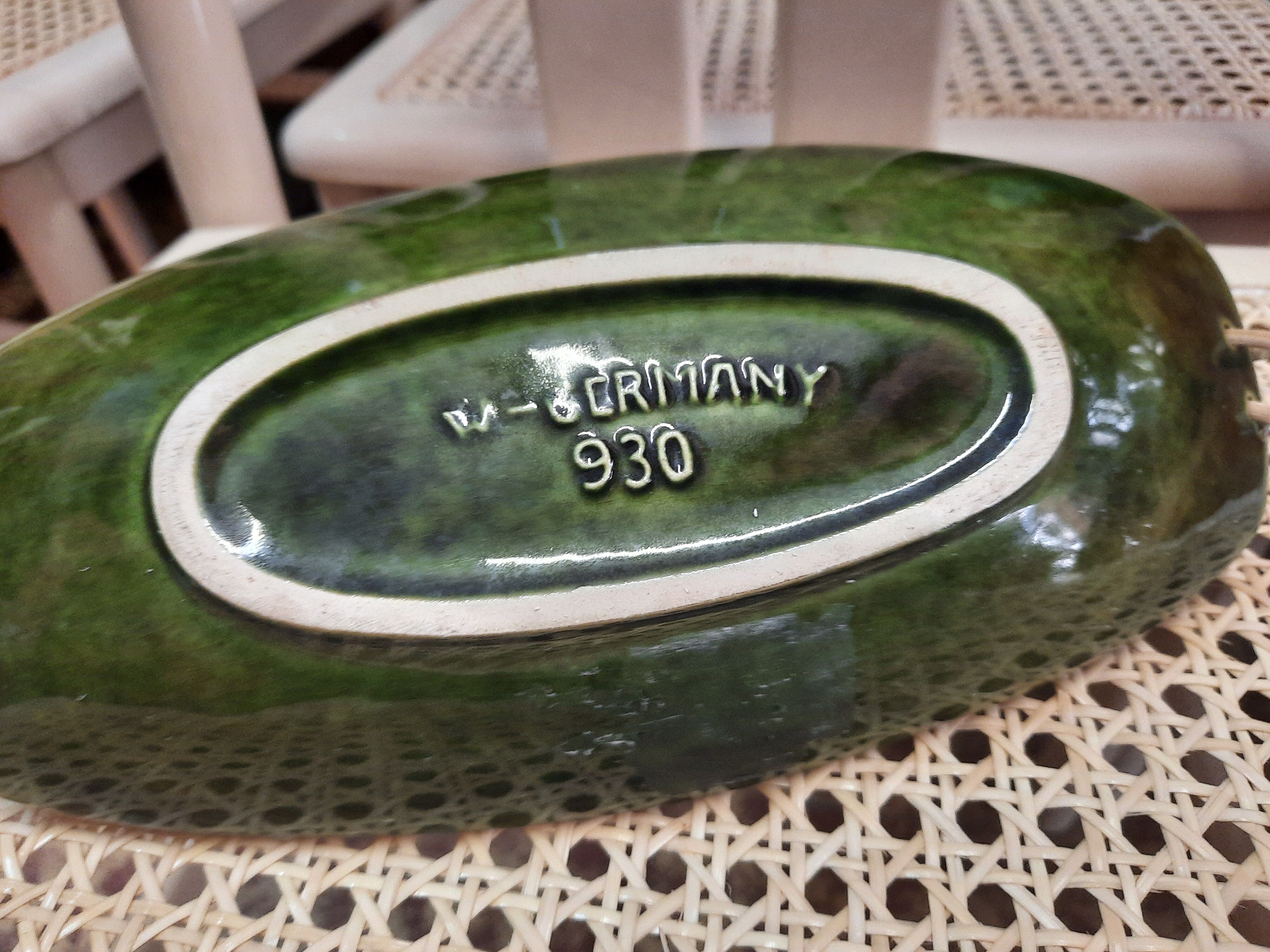 Empty ceramic pocket