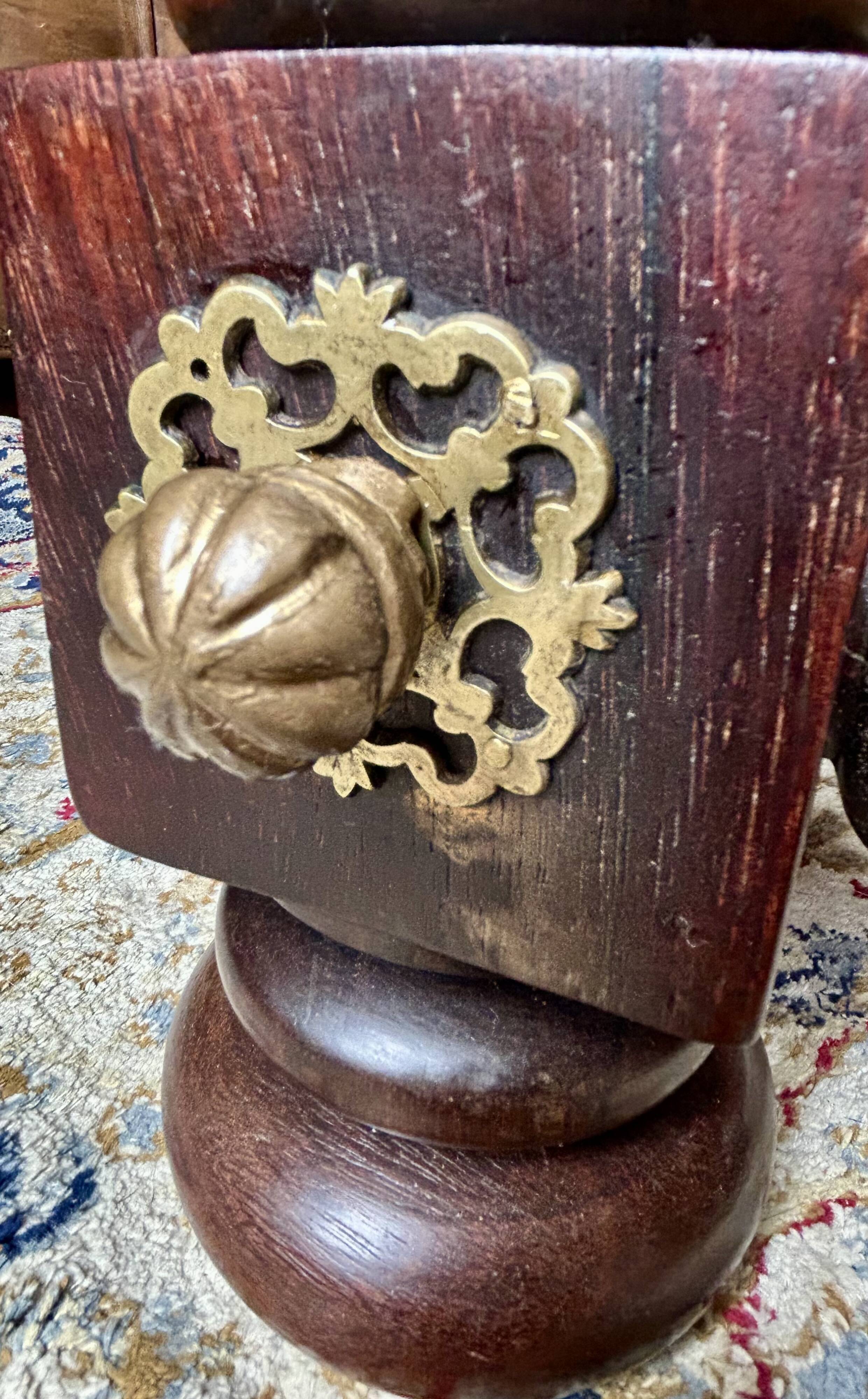 Table basse portugaise en palissandre du Brésil, XVIIIe siècle