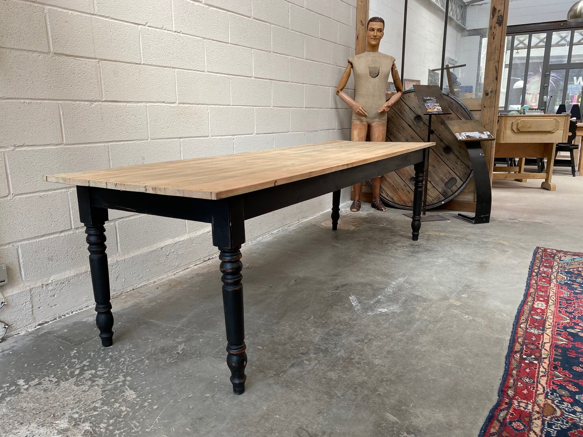 Farm table feet turned