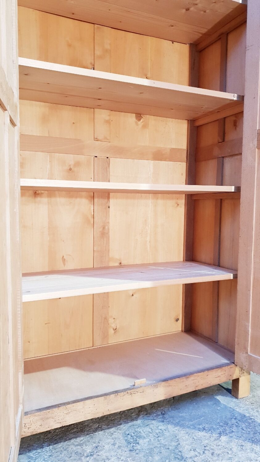 Vintage Parisian wardrobe