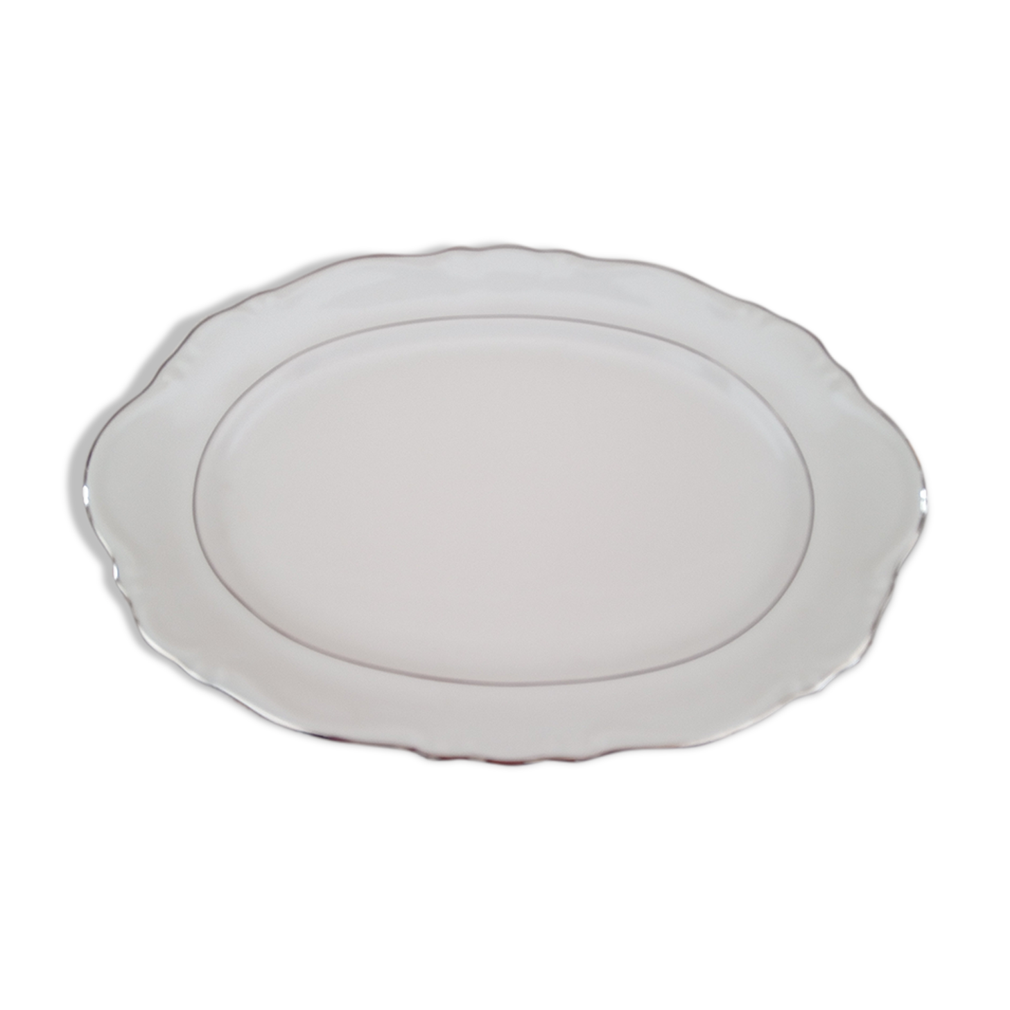 Plat ovale en porcelaine Kronester Bavaria blanche et liseré argenté