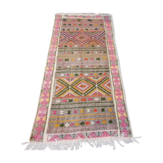 Tapis kilim gris tissé et brodé marocain 90x180cm