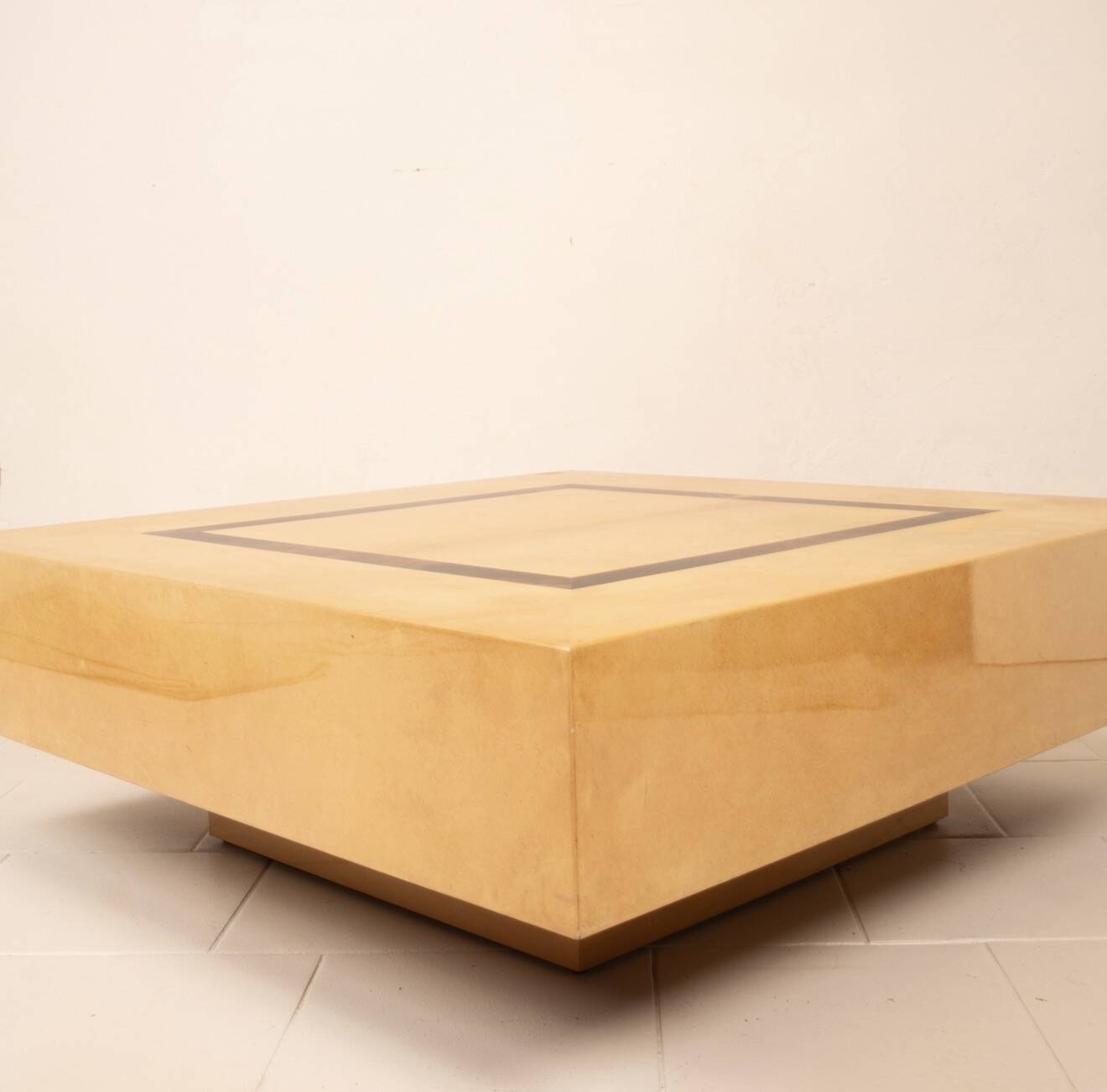 Table basse nucci valsecchi pour tura milano 1970 mod 3000d