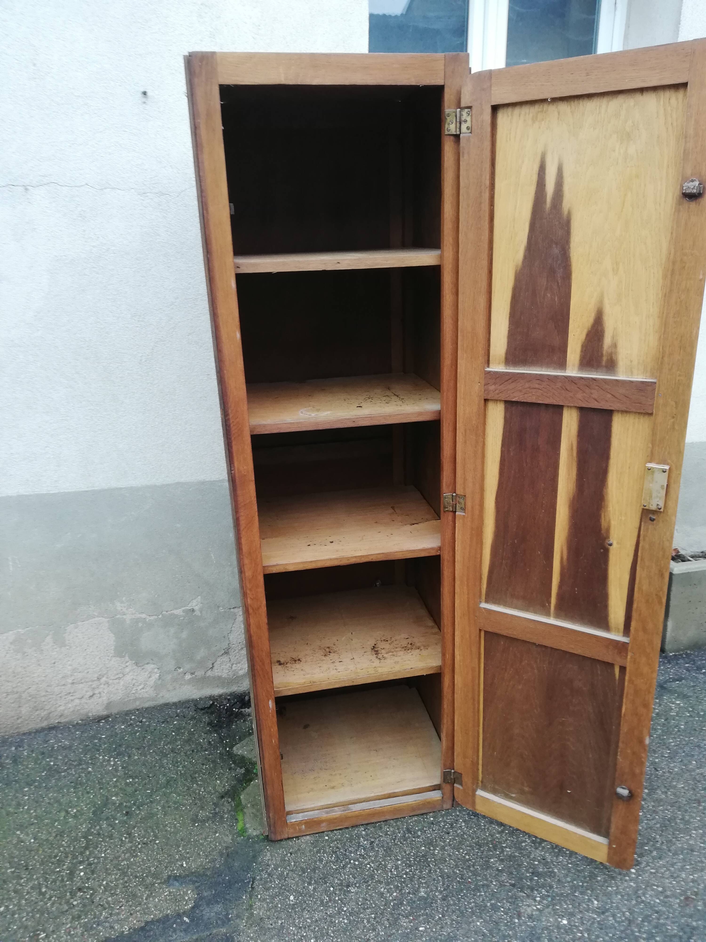 Mado column cabinet door right