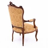 Une paire de fauteuils anciens, France, vers 1870.
