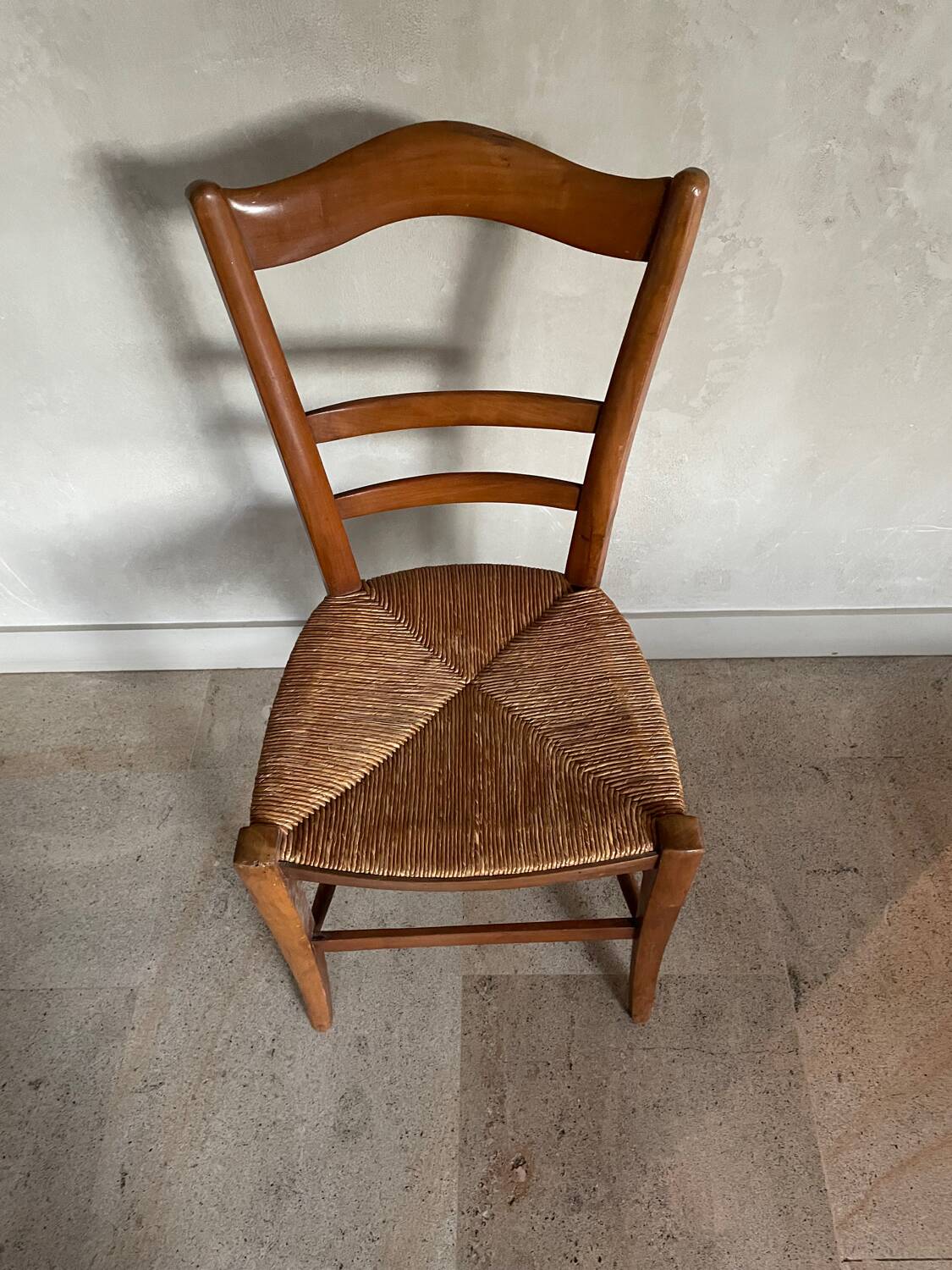 Old mulched chair in light wood
