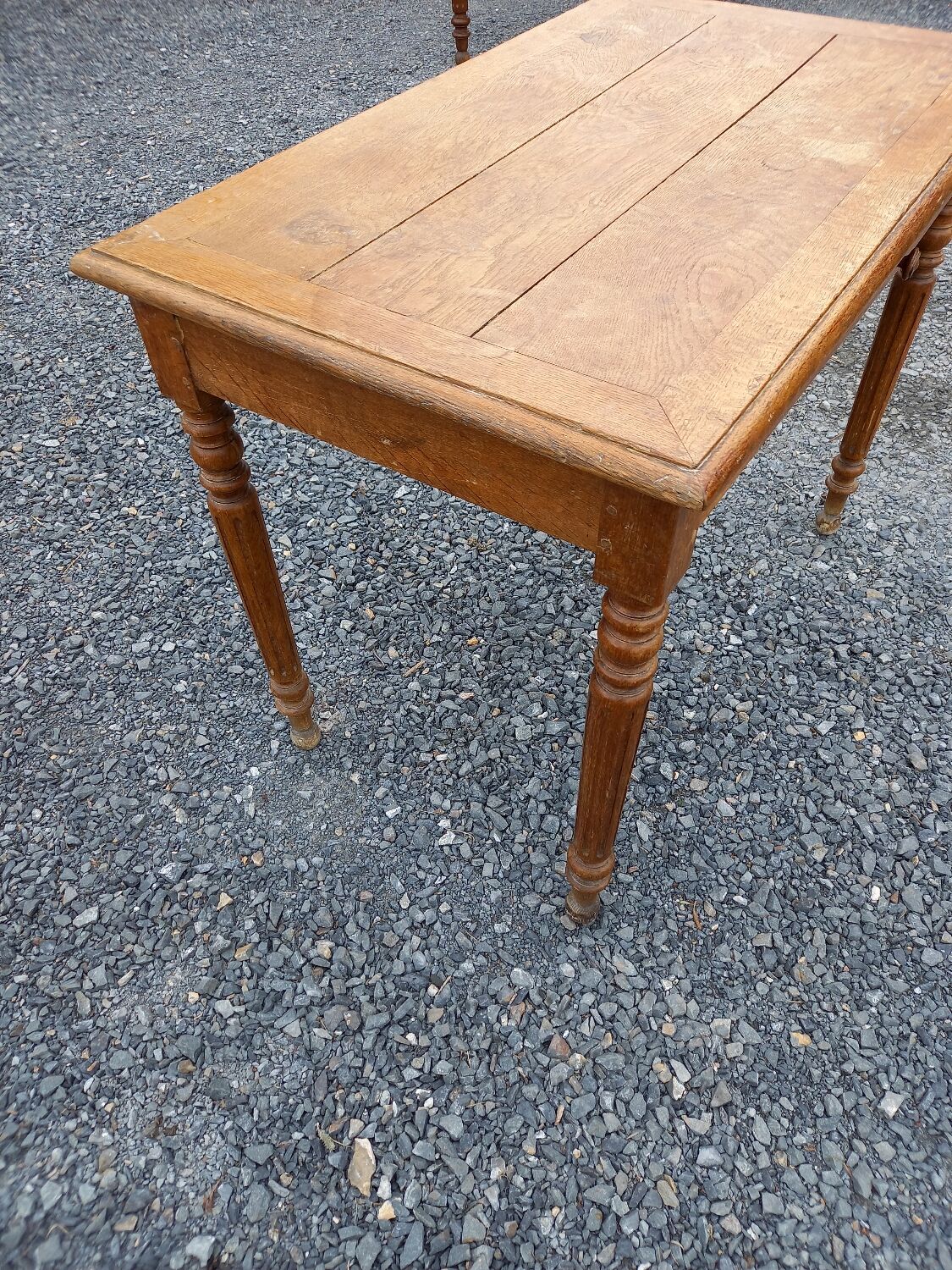 Old oak table 1 drawer