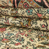 1960s carpet, 185 x 195