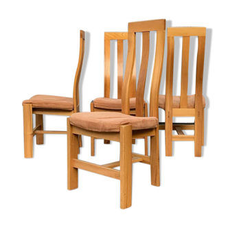 Regain house chairs