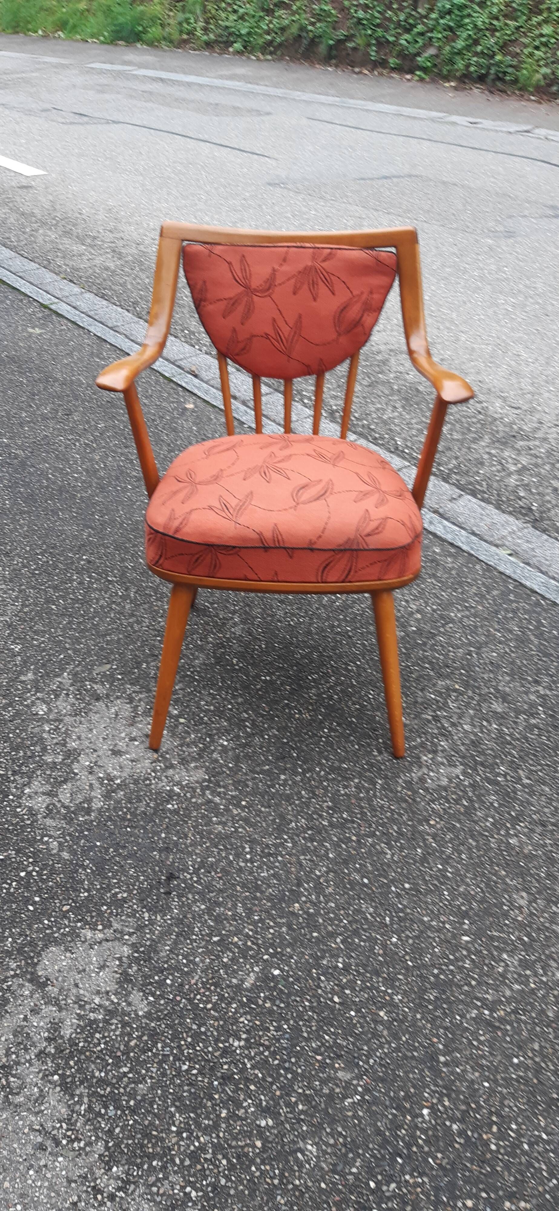 Fauteuil accoudoirs Casala