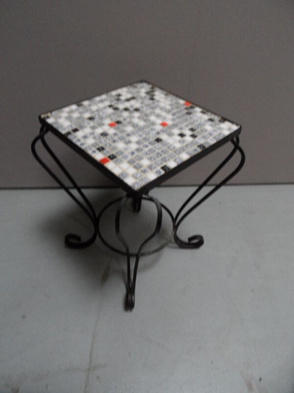 Table d’appoint vintage avec carrelage années 1960