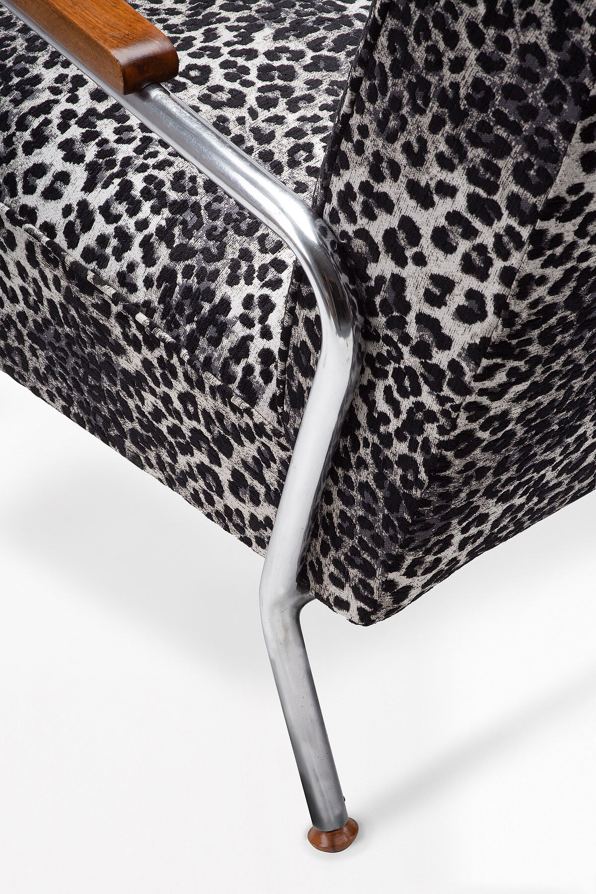 Modernist armchair from Zadziele 1960s