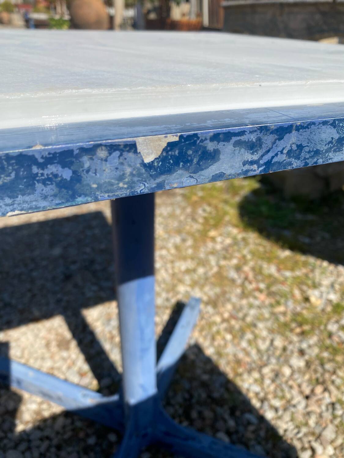 Bistro table