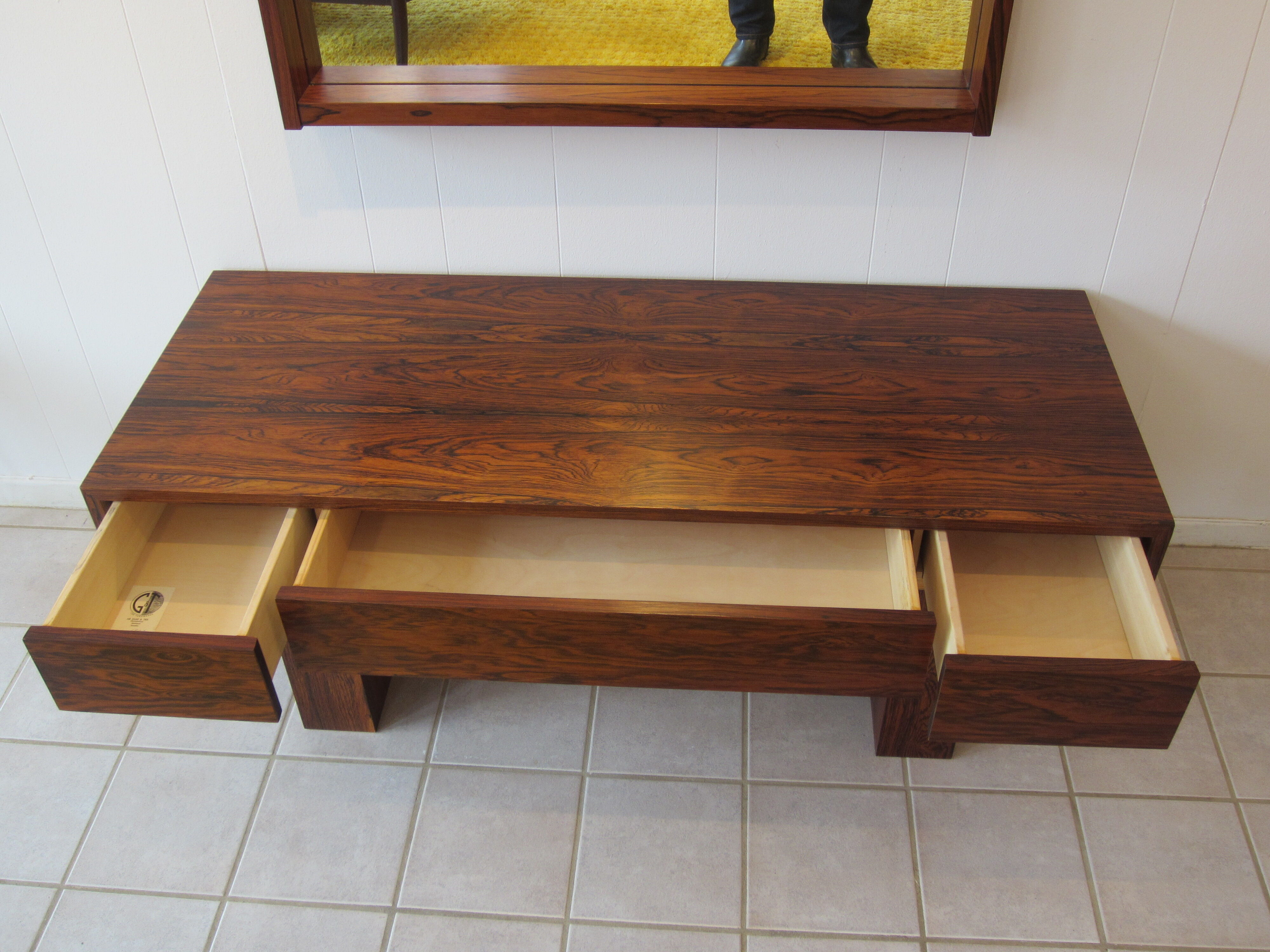 Scandinavian hall furniture, chest of drawers and mirror Ateljé Glas & Trä Hovmantorp