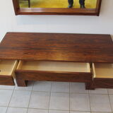 Meuble d'entrée scandinave, commode et miroir Ateljé Glas & Trä Hovmantorp
