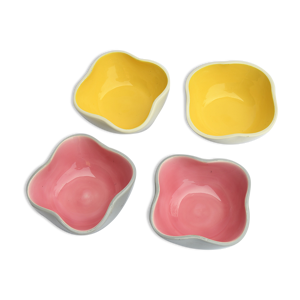 Suite de 4 coupes ou vide-poches