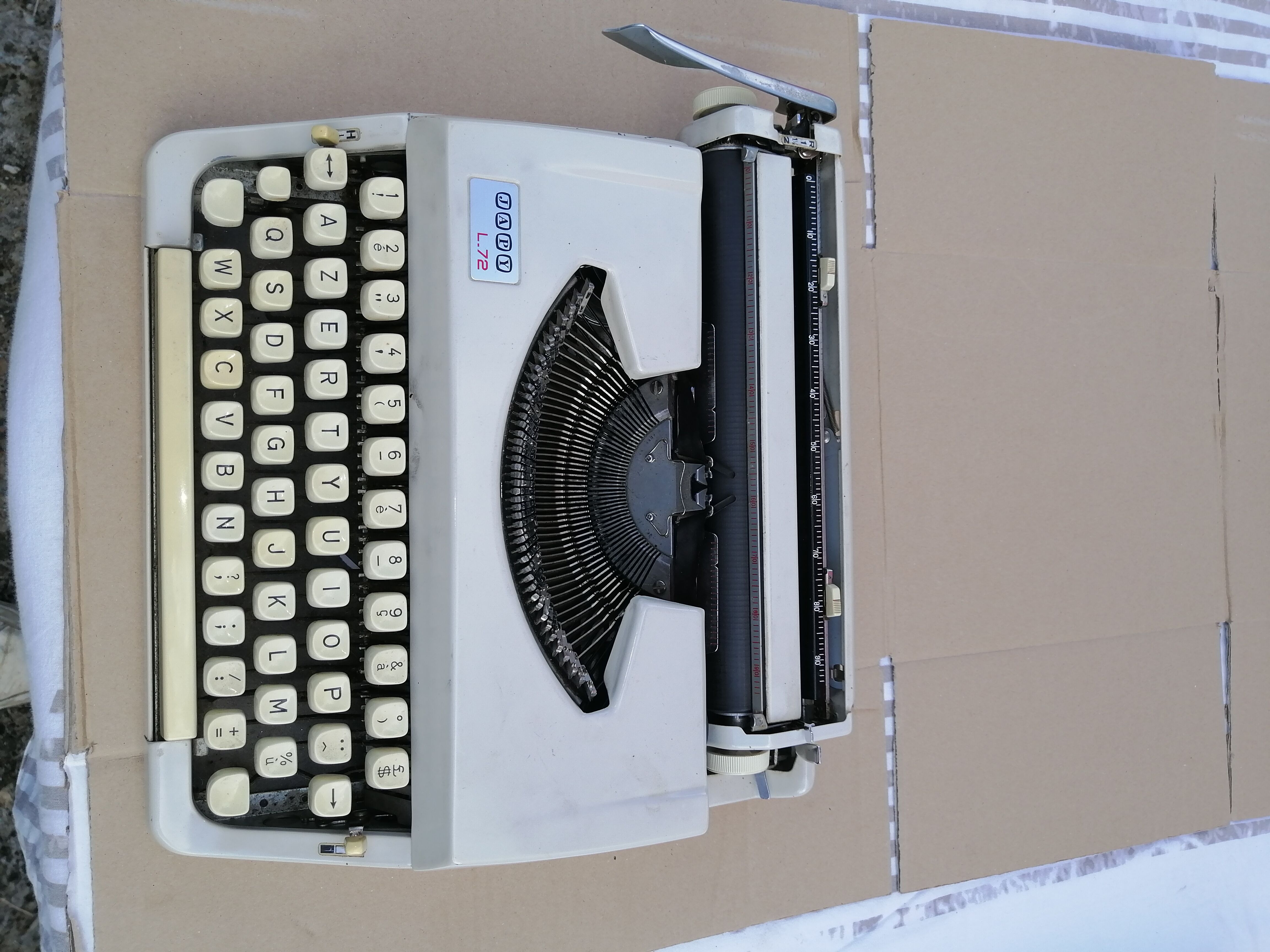 Portable writing machine japy year 1970 model l 72
