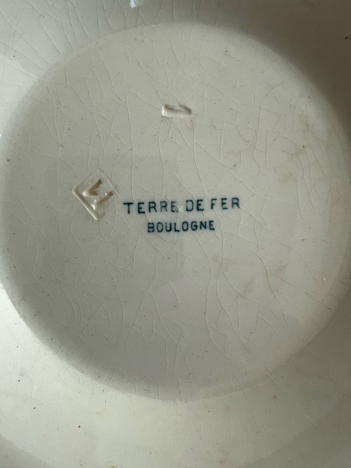 Grand saladier en terre de fer Boulogne