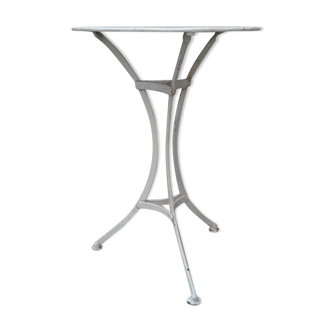 Table gueridon tripode en metal rivete 1920