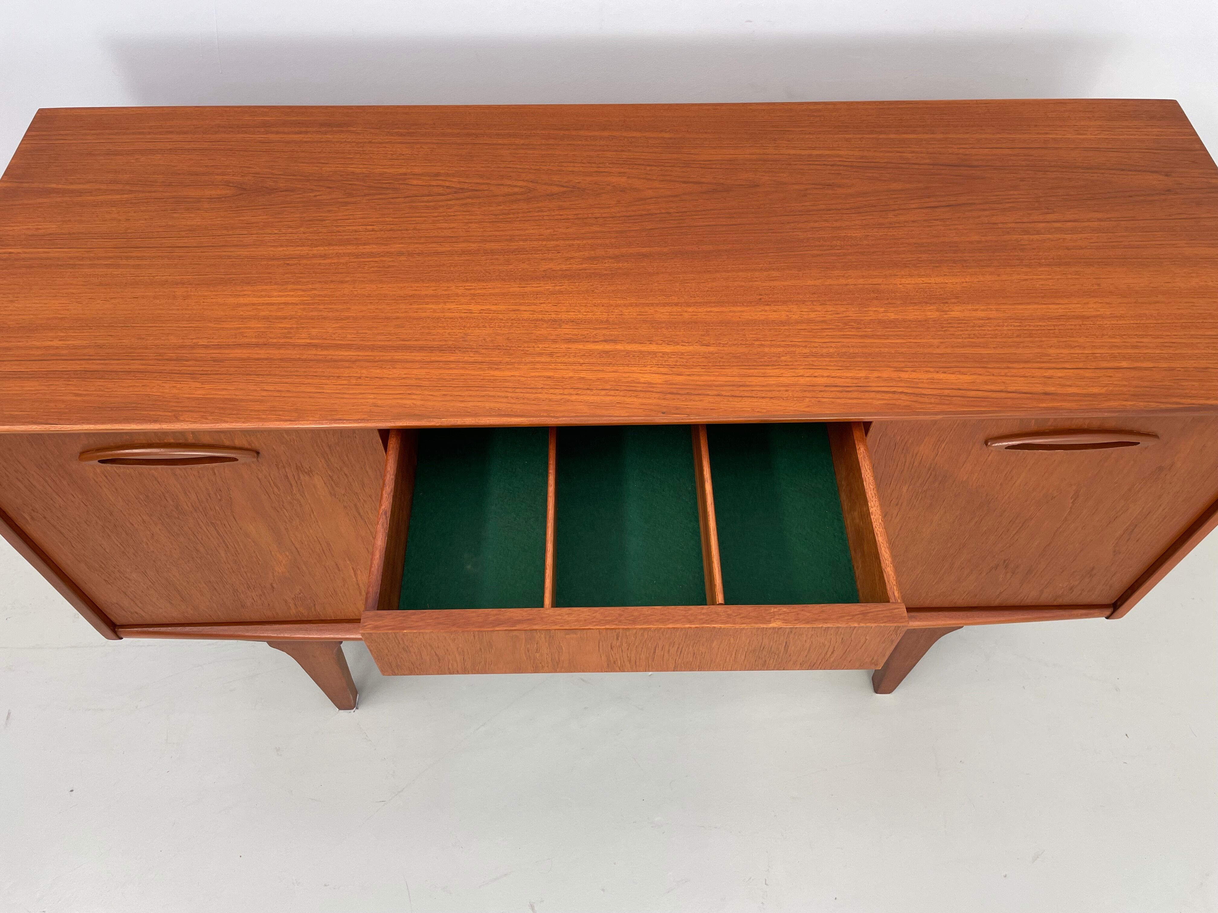 Vintage Jentique sideboard 1960's