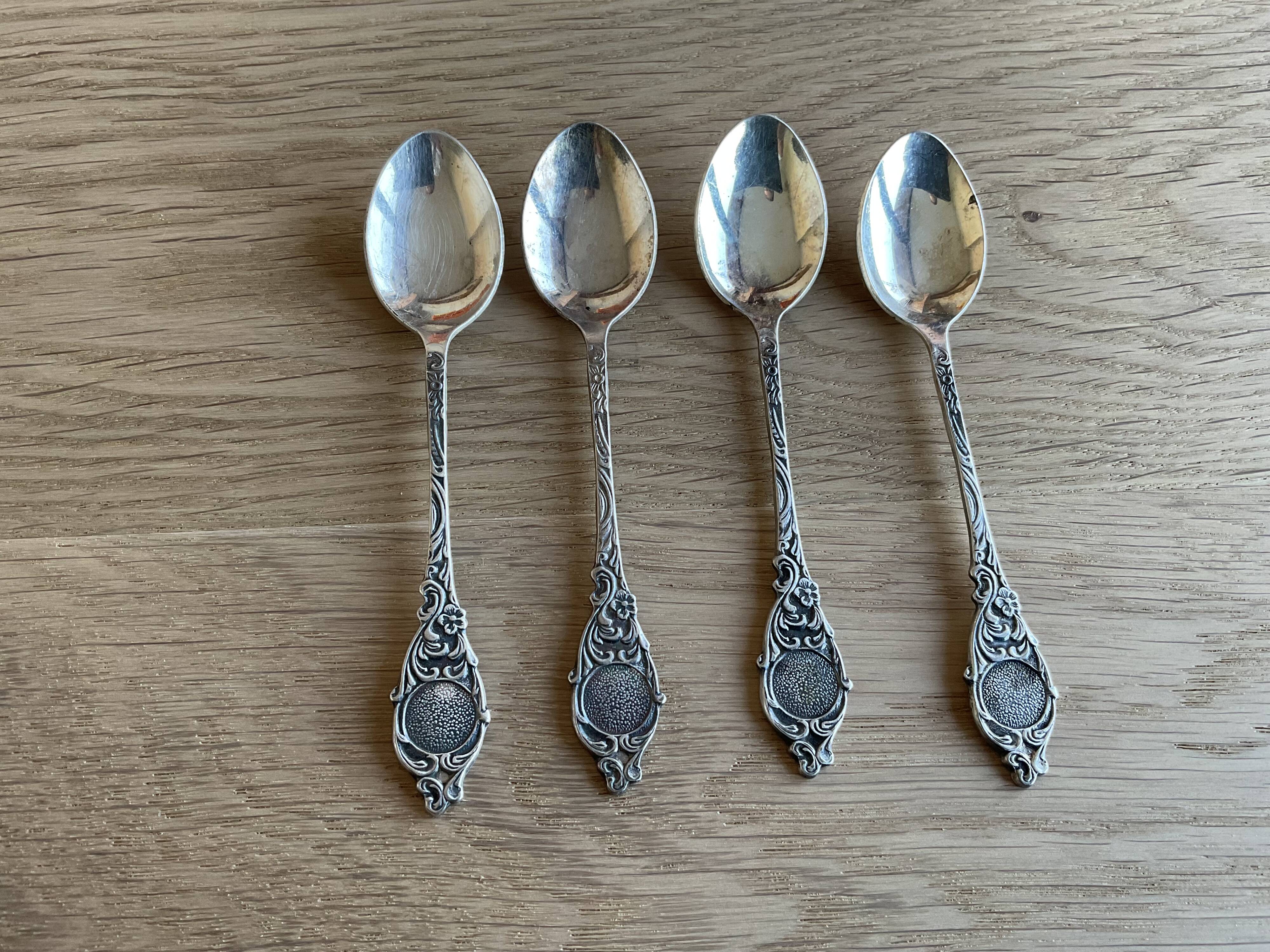 4 Moka spoons. Vintage. Holland